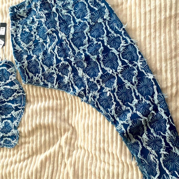 Brand New - Medium Wash Denim Set - Picture 6 of 7